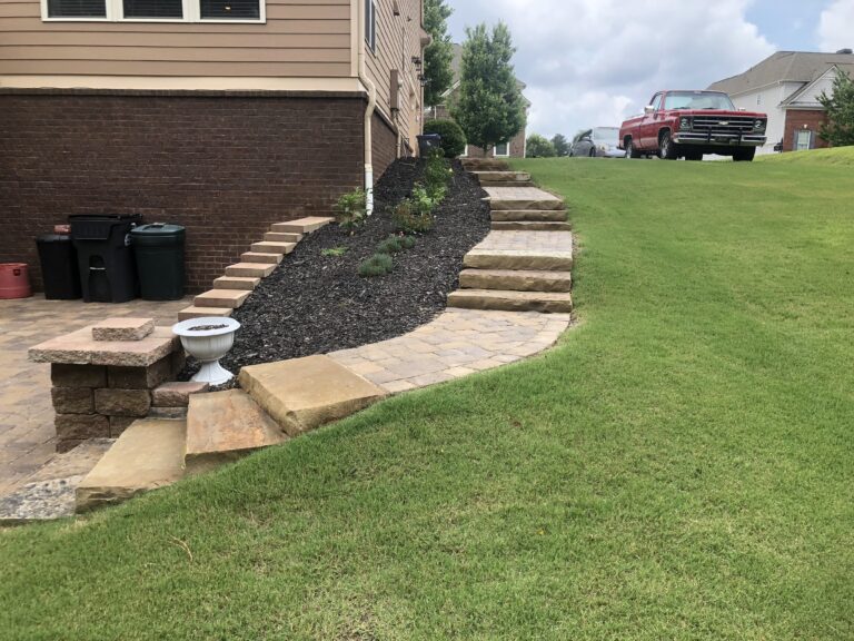 Stone retaining wall and steps by Stone Edge Landscapes, North West Georgia