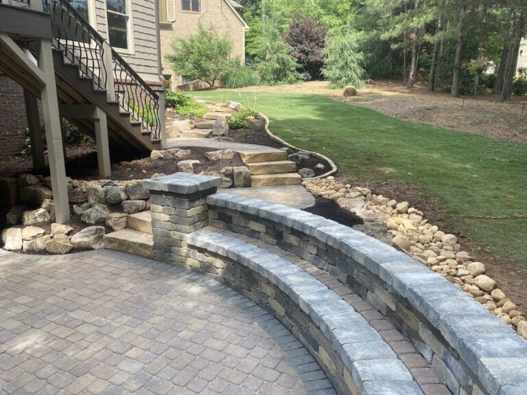 Stone retaining wall and steps by Stone Edge Landscapes, North West Georgia