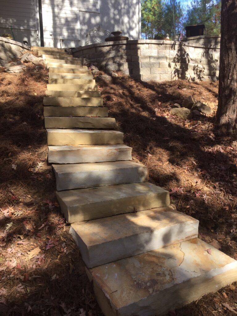Stone retaining wall and steps by Stone Edge Landscapes, North West Georgia